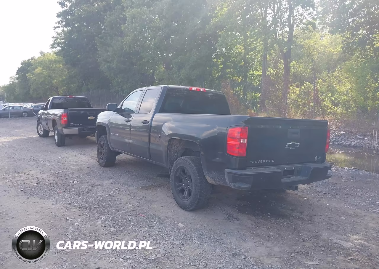 2019 Chevrolet Silverado 1500 Ld Silverado Custom VIN:2GCVKMEC2K1185170 - 3