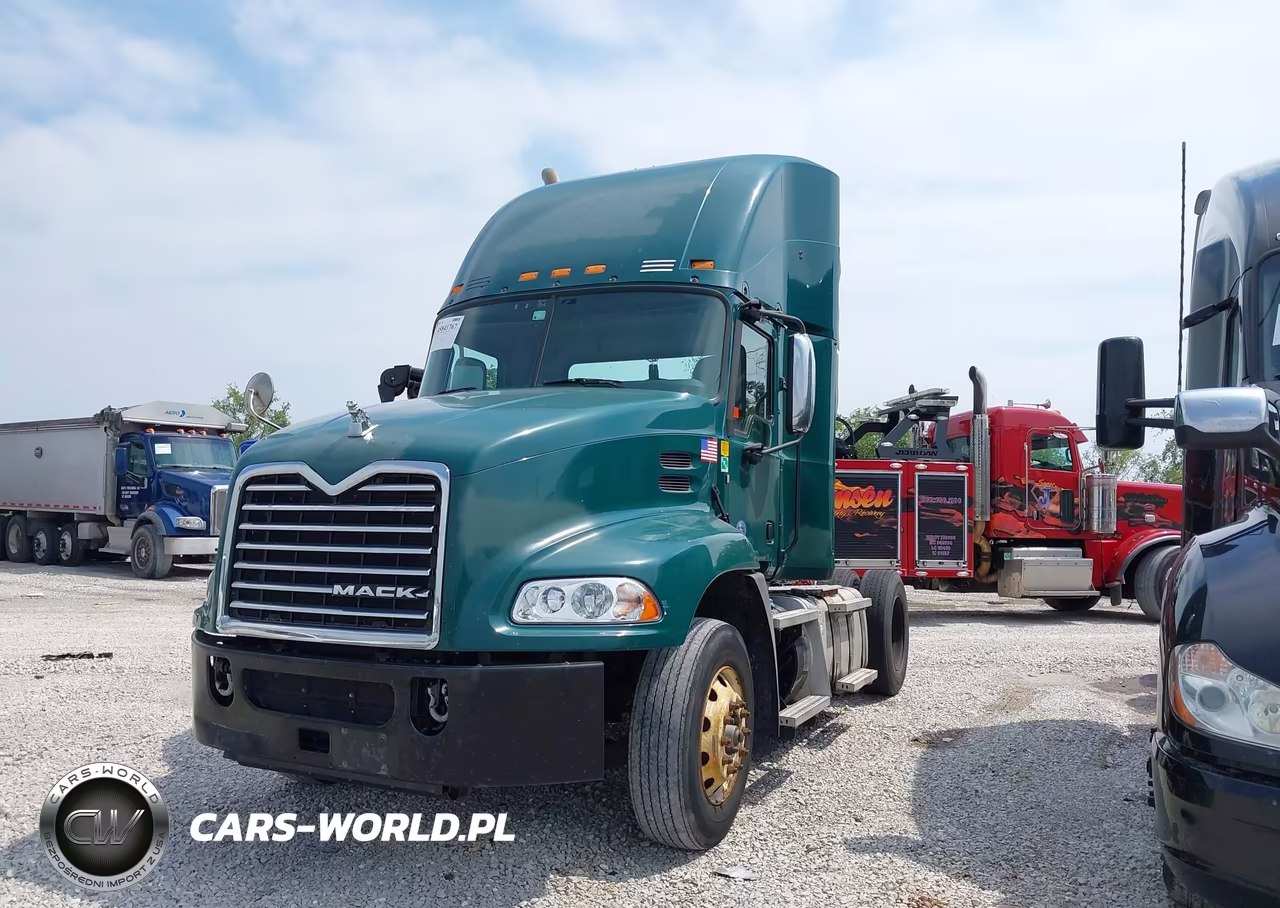 2017 Mack Pinnacle VIN:1M1AW01X7HM009474 - 2