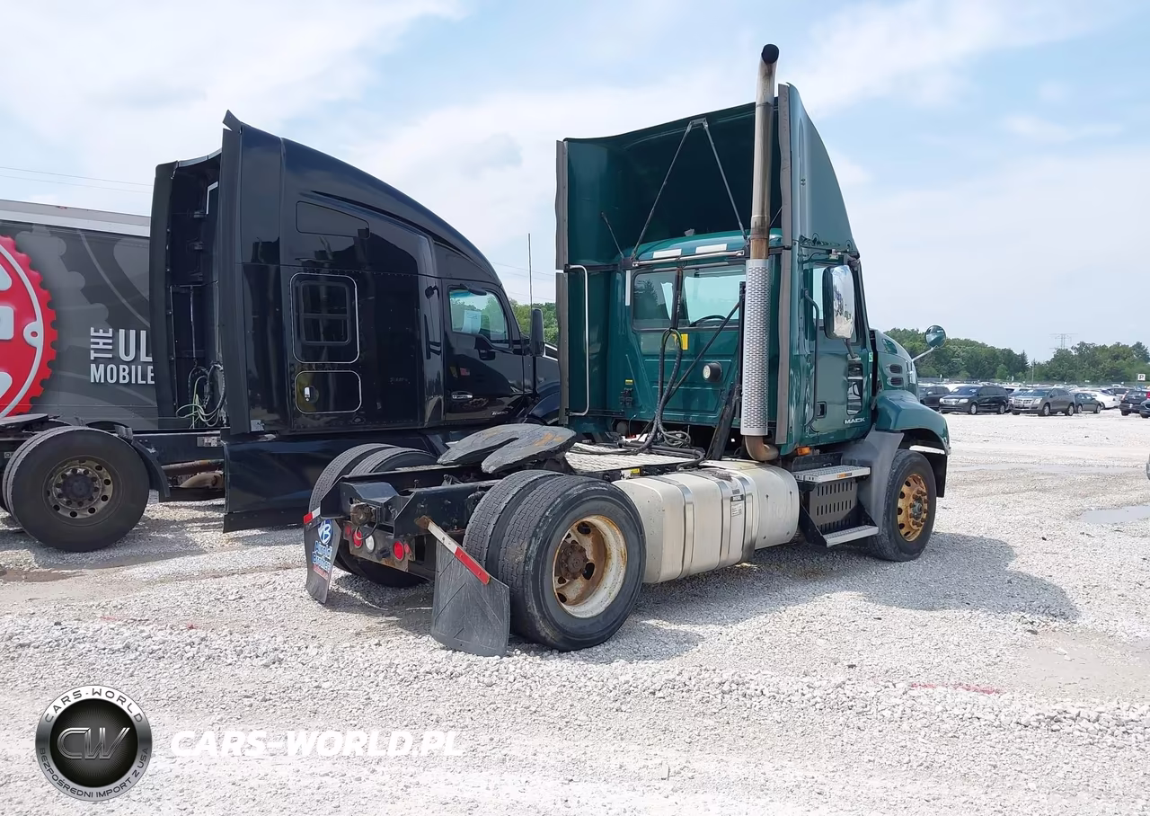 2017 Mack Pinnacle VIN:1M1AW01X7HM009474 - 4