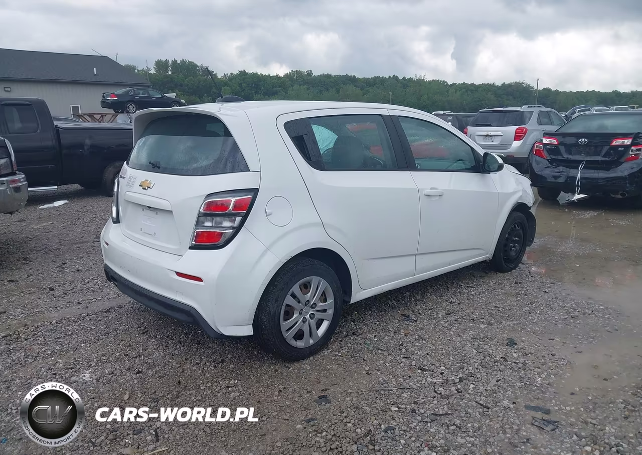 2017 Chevrolet Sonic Lt Auto VIN:1G1JG6SH8H4168147 - 4