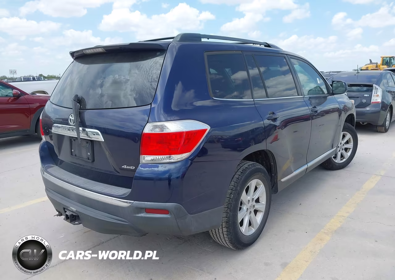 2011 Toyota Highlander Se V6 VIN:5TDBK3EH4BS052542 - 4