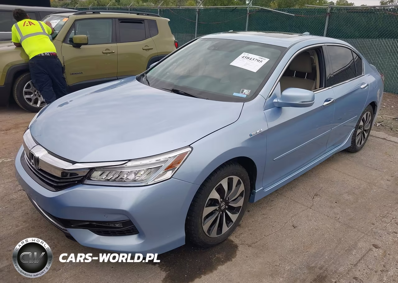 HONDA ACCORD TOU VIN:JHMCR6F74HC008136 - 2