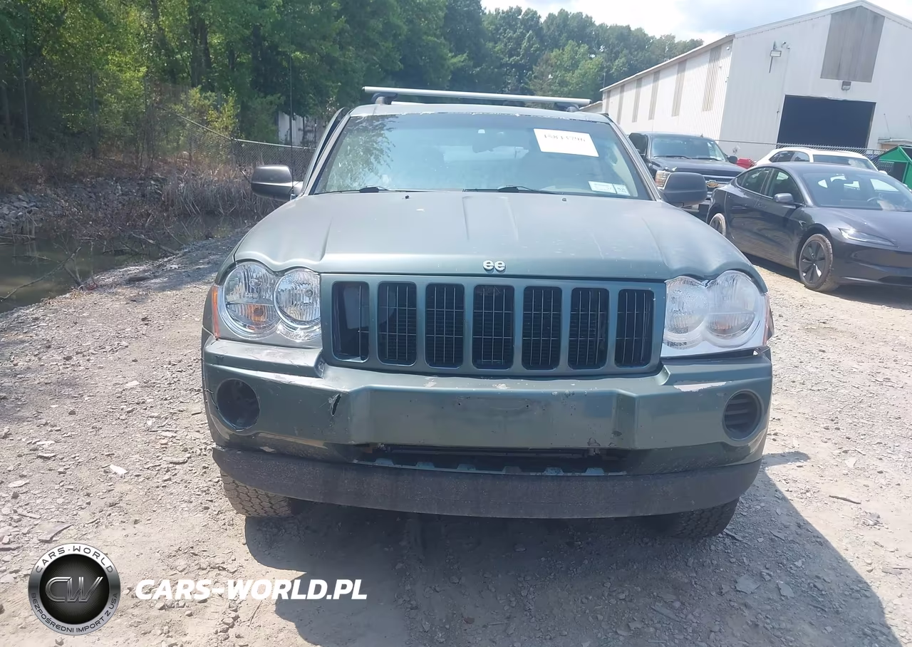 2005 Jeep Grand Cherokee Laredo VIN:1J4GR48K25C513266 - 11