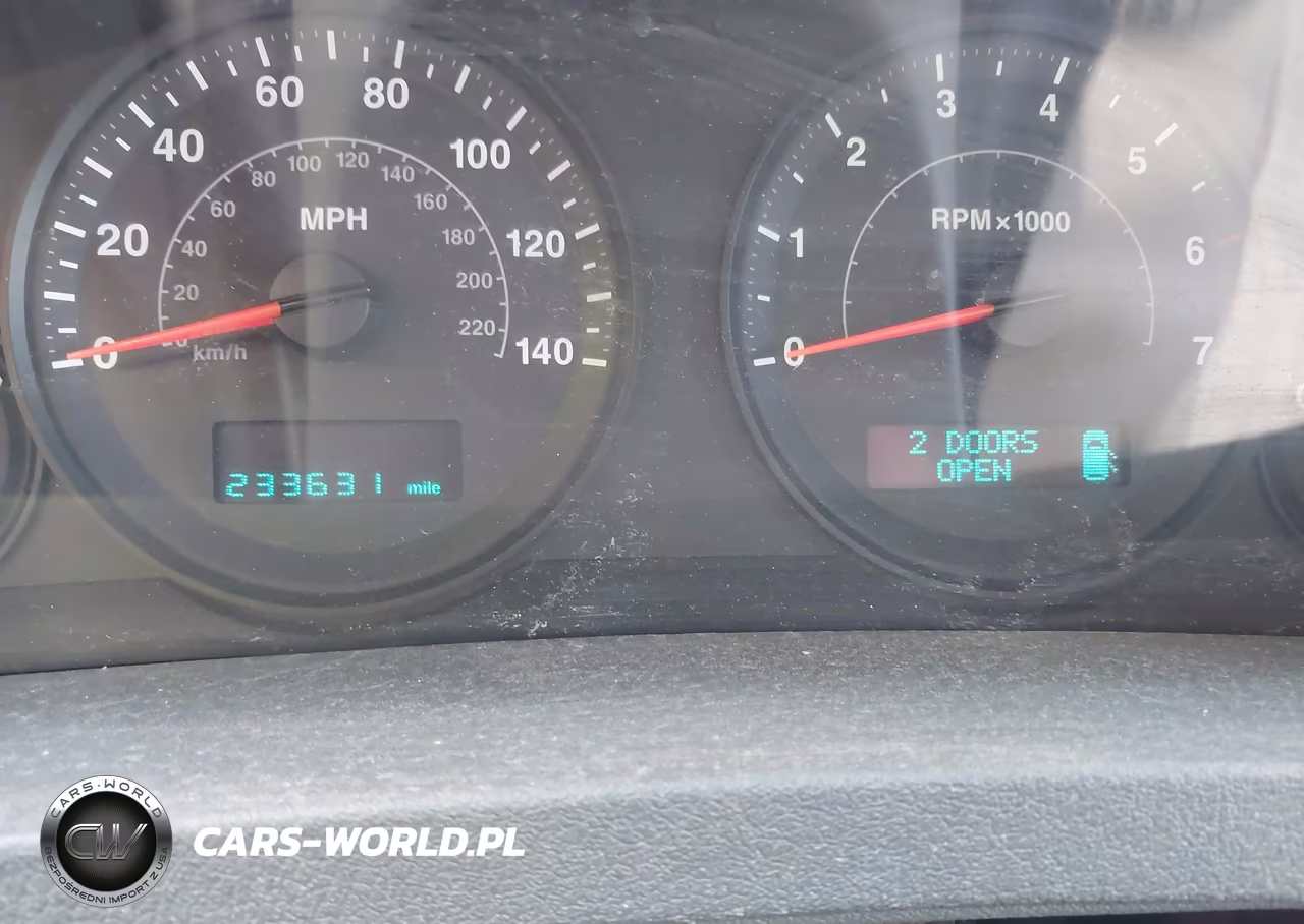 2005 Jeep Grand Cherokee Laredo VIN:1J4GR48K25C513266 - 7