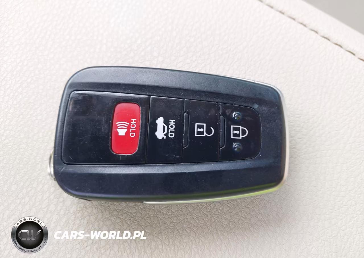 2020 Toyota Camry Xle Hybrid VIN:4T1F31AK4LU524848 - 11