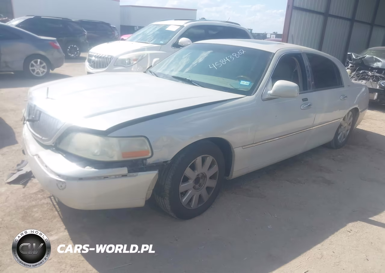 2007 Lincoln Town Car Designer Series VIN:1LNHM83V77Y601829 - 2