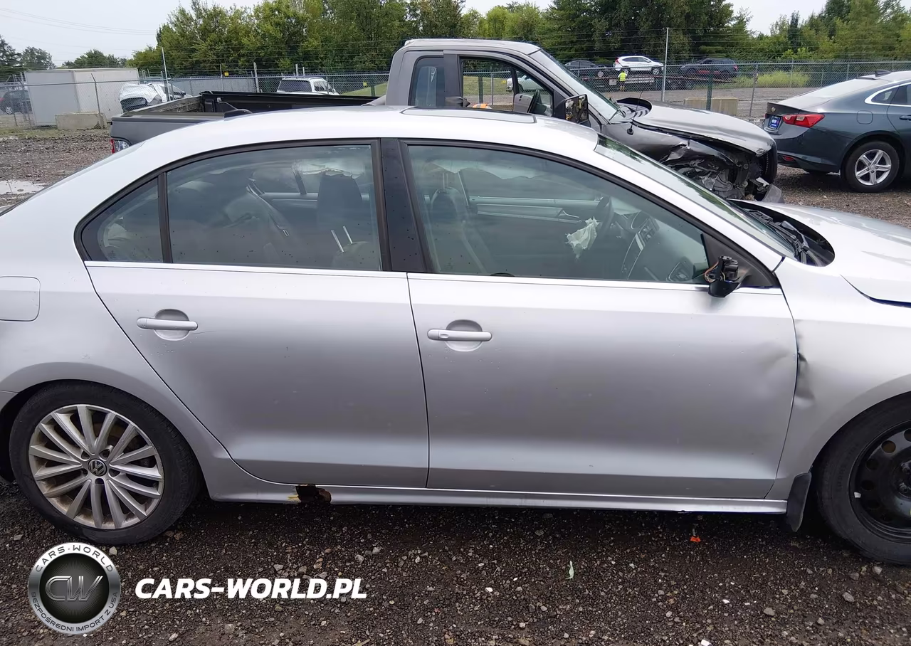 2015 Volkswagen Jetta 1.8T Se VIN:3VWD17AJ4FM299073 - 14