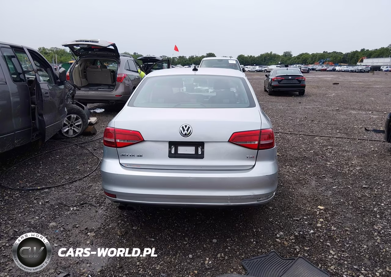 2015 Volkswagen Jetta 1.8T Se VIN:3VWD17AJ4FM299073 - 17
