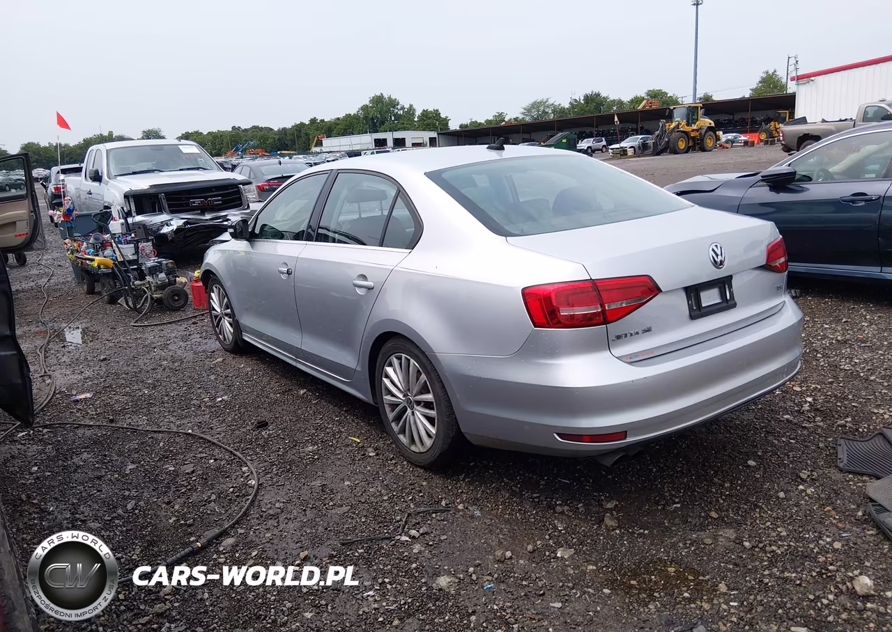 2015 Volkswagen Jetta 1.8T Se VIN:3VWD17AJ4FM299073 - 3
