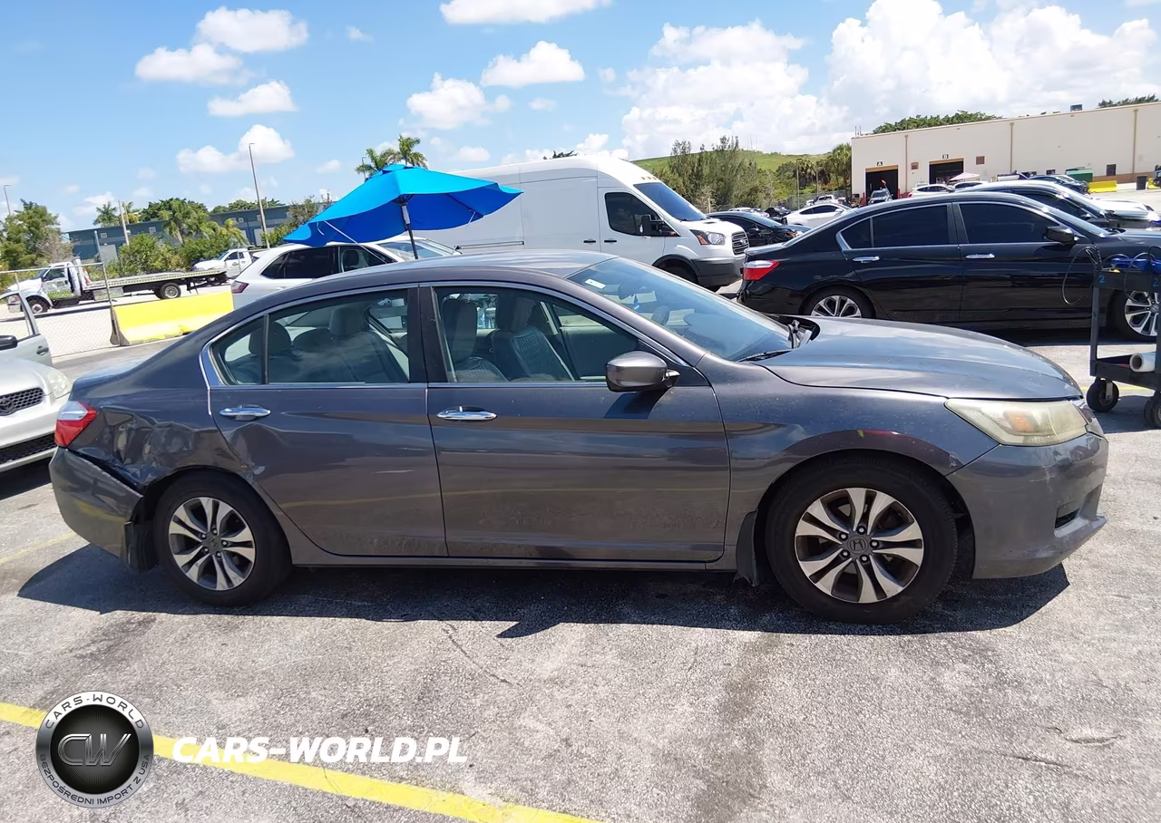 2015 Honda Accord Lx VIN:1HGCR2F33FA071181 - 13