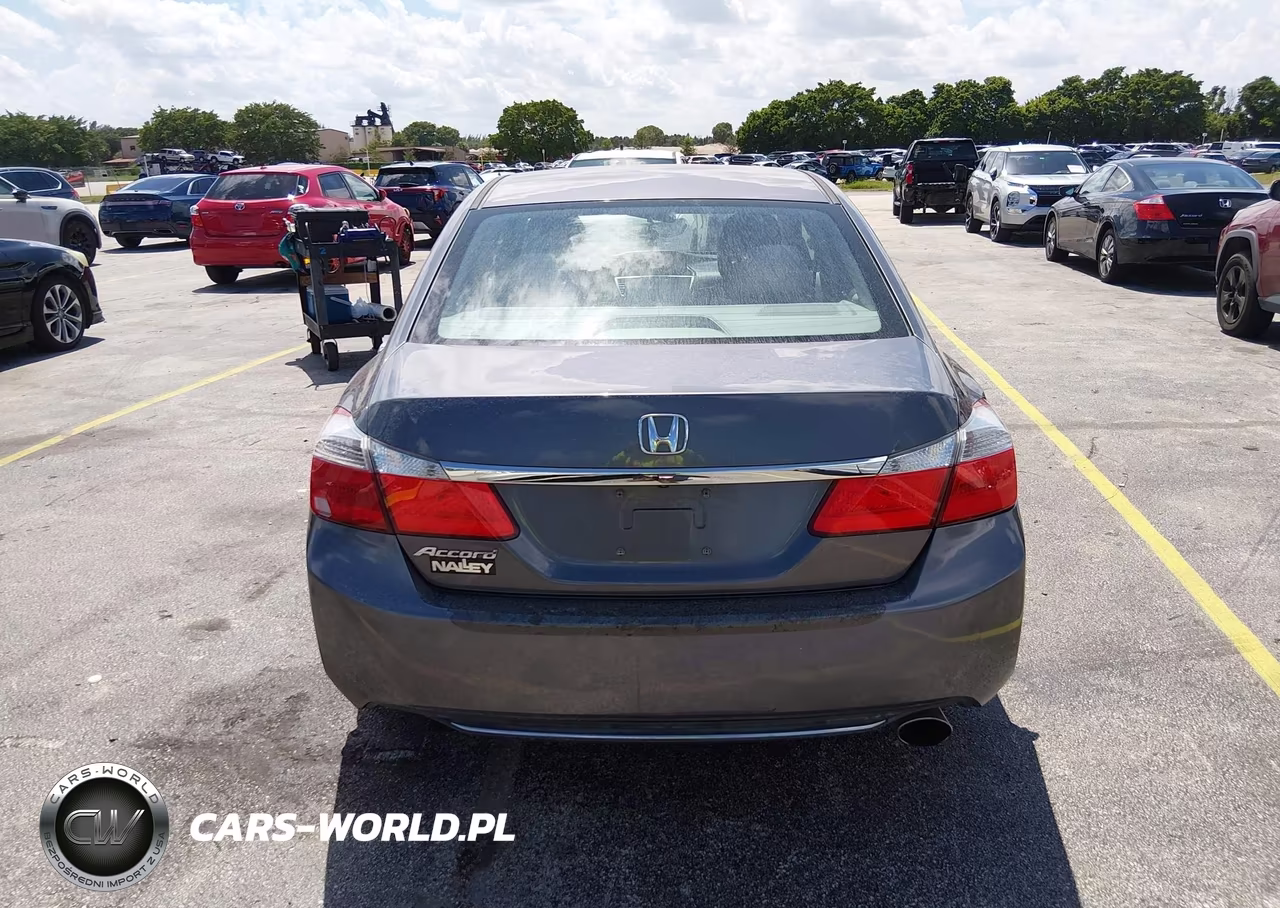 2015 Honda Accord Lx VIN:1HGCR2F33FA071181 - 16