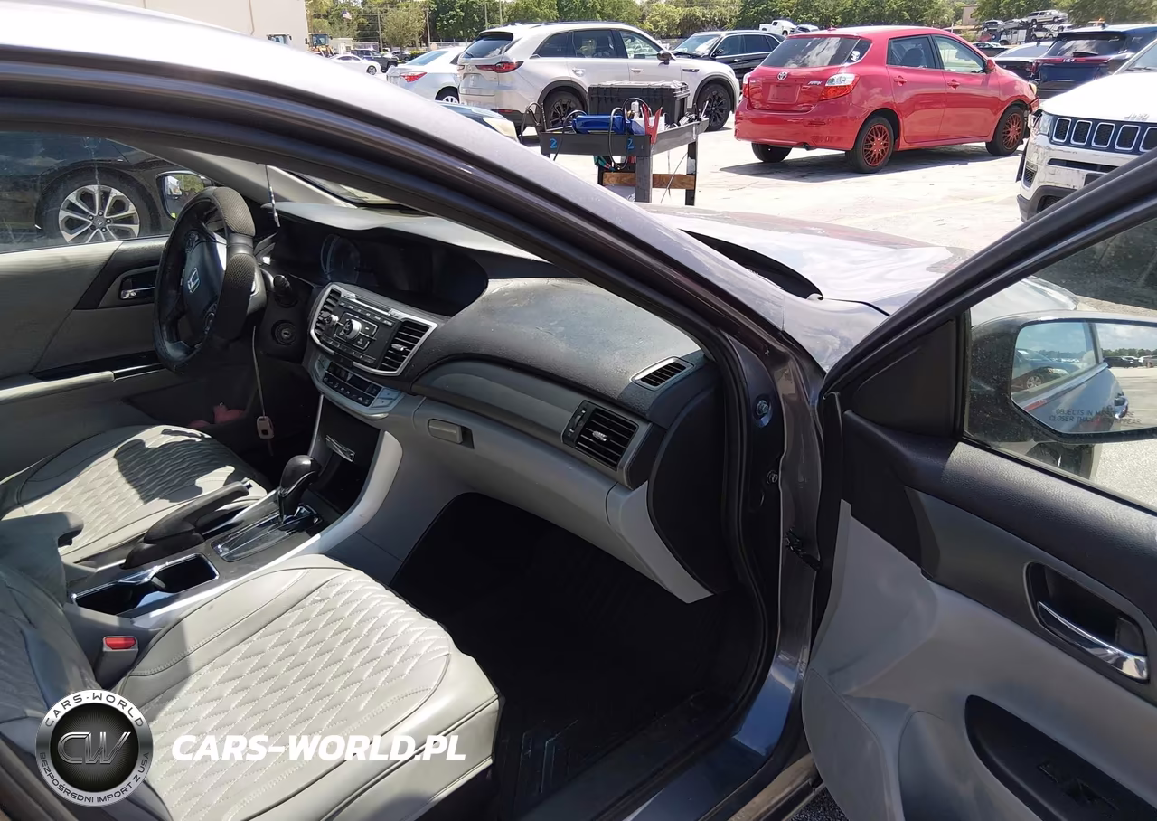 2015 Honda Accord Lx VIN:1HGCR2F33FA071181 - 5