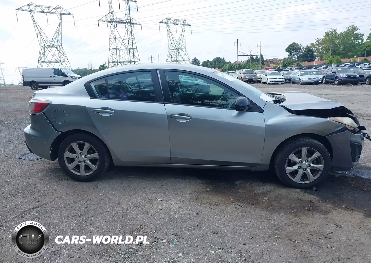 2010 Mazda Mazda3 I Sport VIN:JM1BL1SG8A1258858 - 13