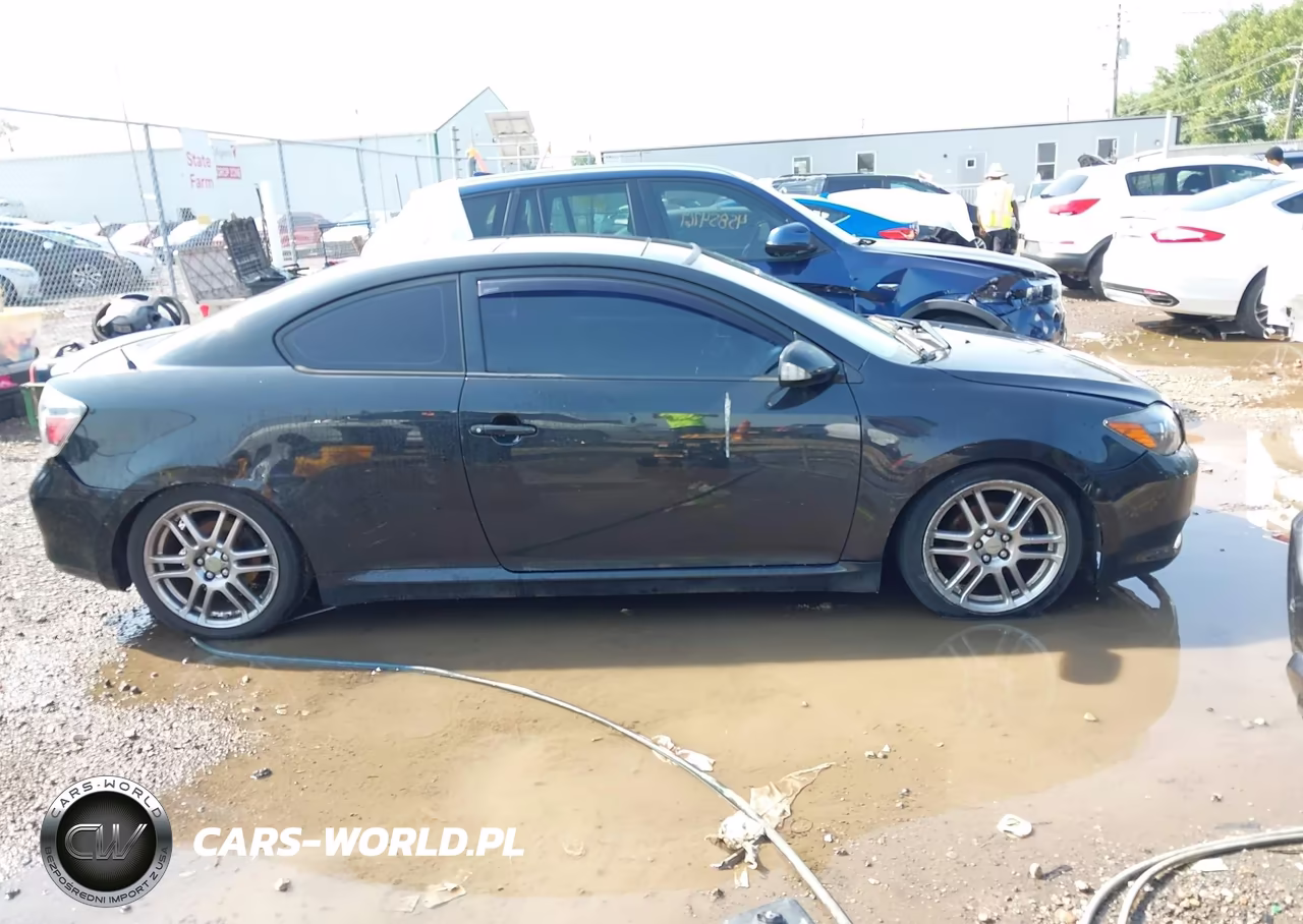 2010 Scion Tc VIN:JTKDE3B75A0318172 - 12