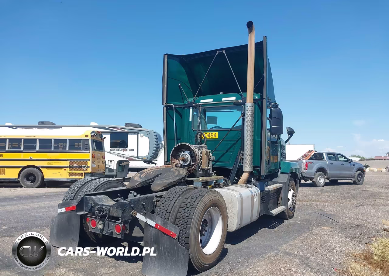 2020 Mack Anthem VIN:1M1AN3AY3LM001734 - 4