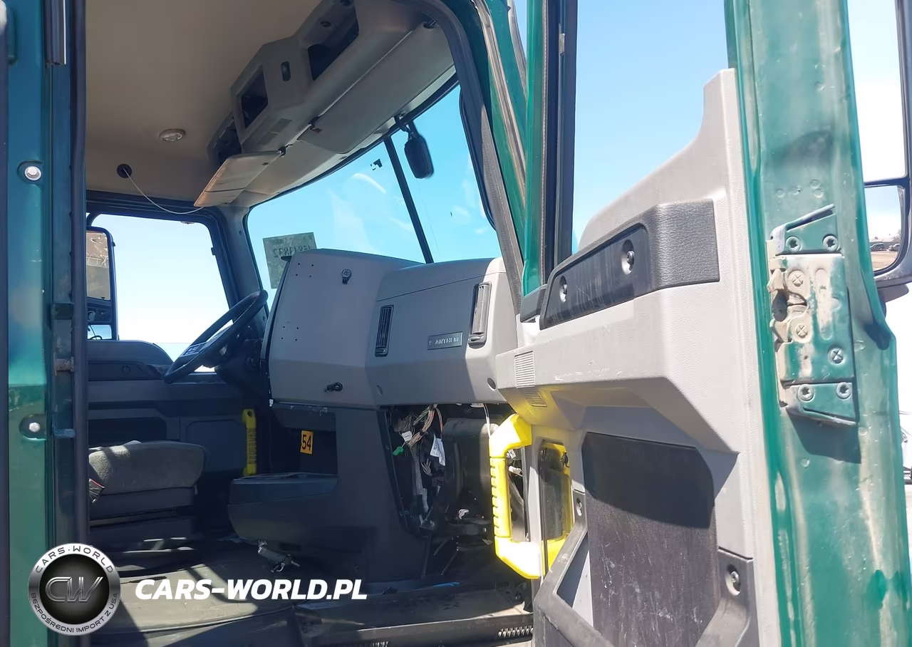 2020 Mack Anthem VIN:1M1AN3AY3LM001734 - 6