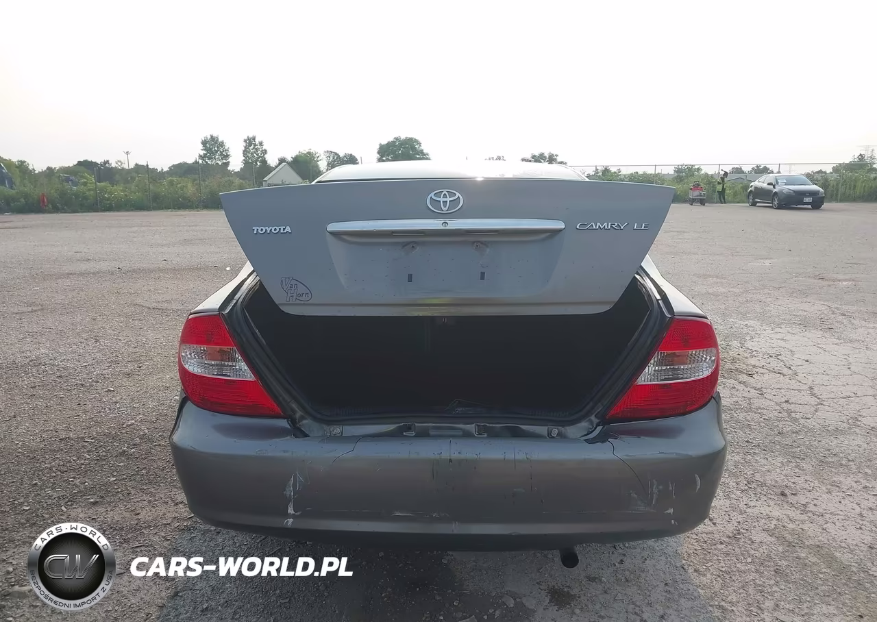 2002 Toyota Camry Le VIN:4T1BE30K02U591435 - 16