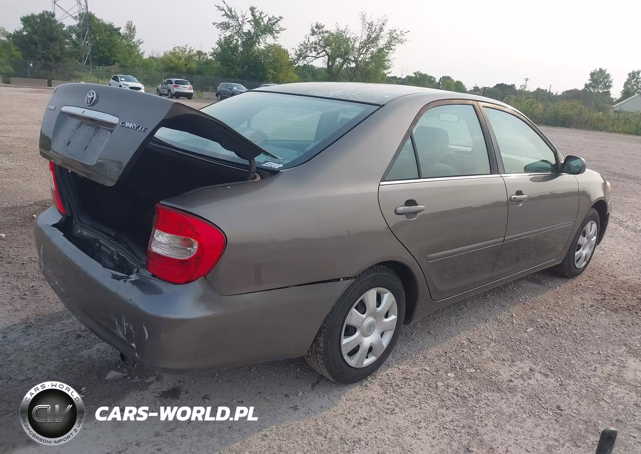 2002 Toyota Camry Le VIN:4T1BE30K02U591435 - 4
