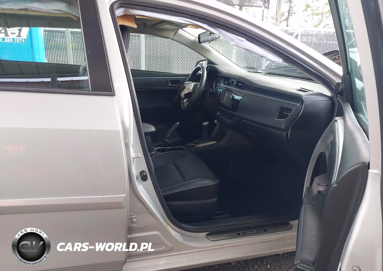 2016 Toyota Corolla Le Premium VIN:2T1BURHE9GC570080 - 5