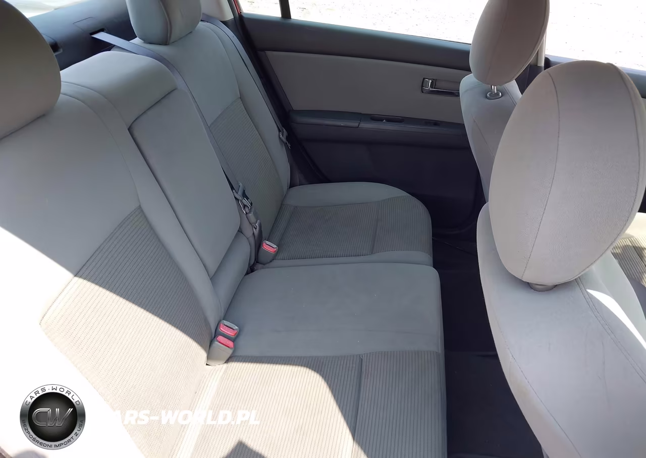 2011 Nissan Sentra 2.0S VIN:3N1AB6AP7BL684812 - 8