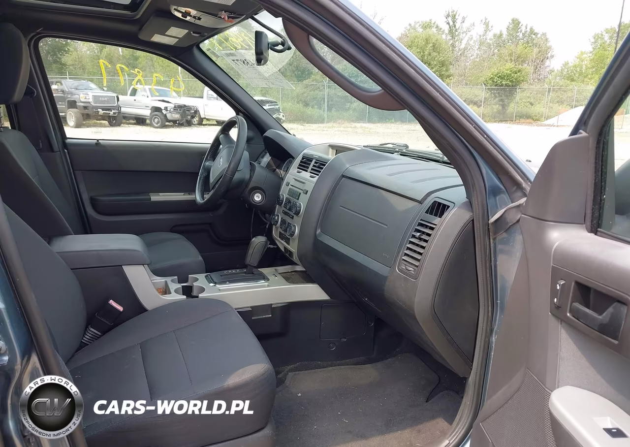 2011 Ford Escape Xlt VIN:1FMCU0DG8BKA79560 - 5