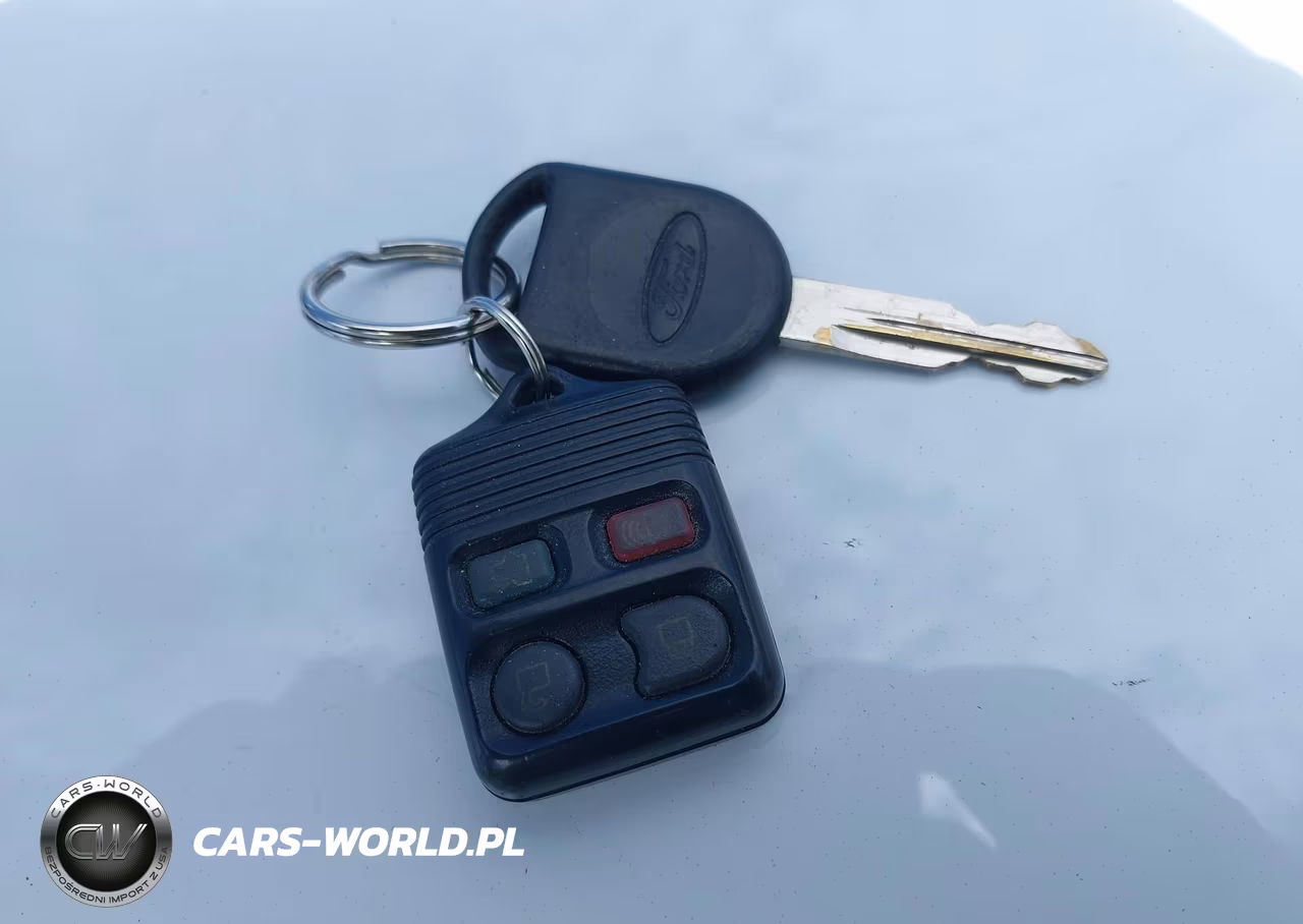 2009 Ford Focus Sel VIN:1FAHP37N39W200291 - 11