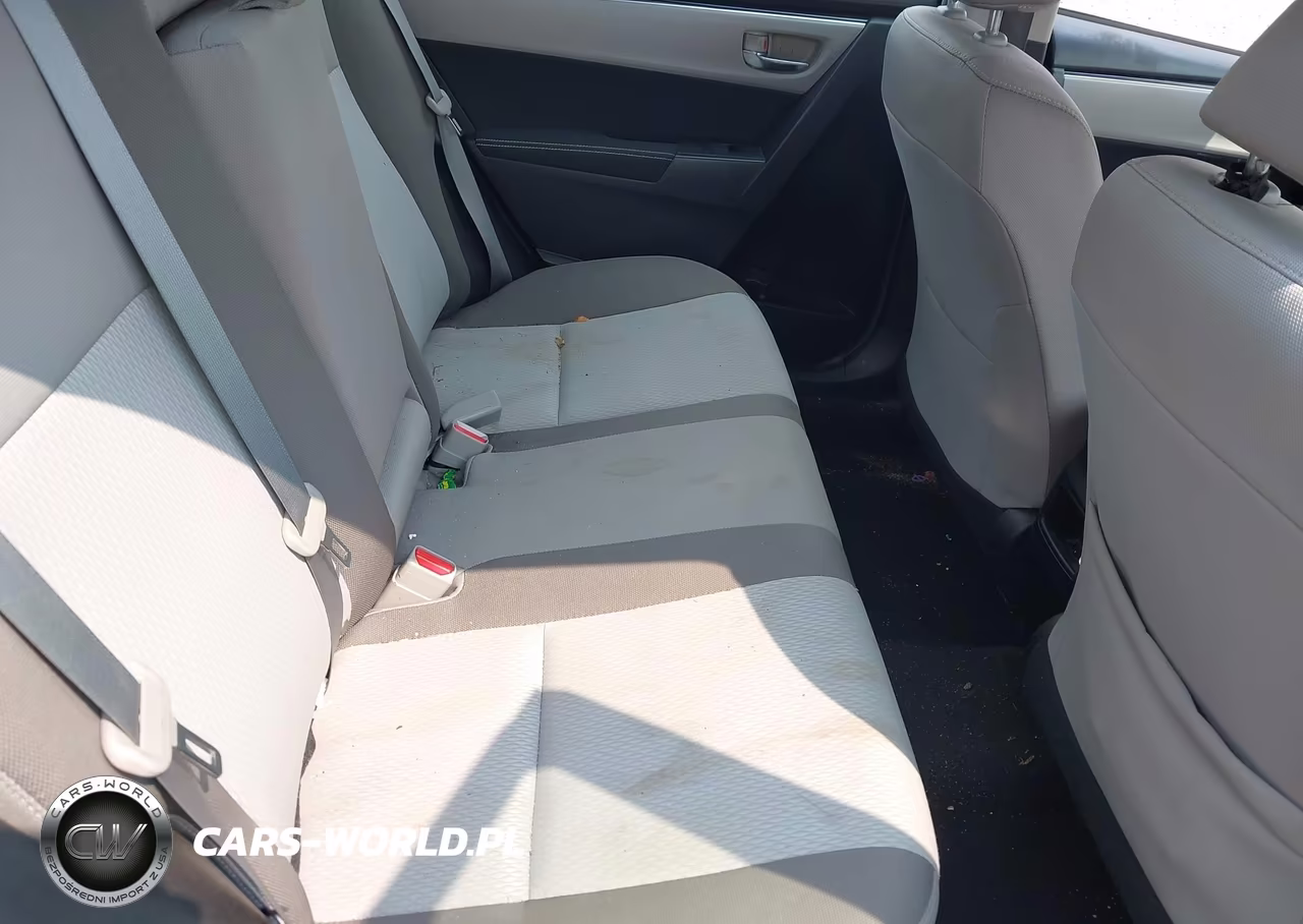 2018 Toyota Corolla Le VIN:2T1BURHE1JC123928 - 8