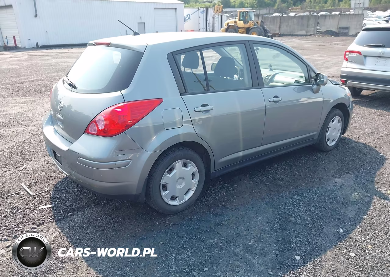 2008 Nissan Versa 1.8 S VIN:3N1BC13EX8L431945 - 4