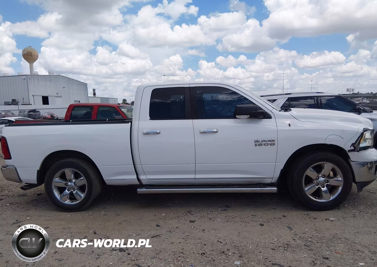 2016 Ram 1500 Big Horn VIN:1C6RR6GG0GS382667 - 13