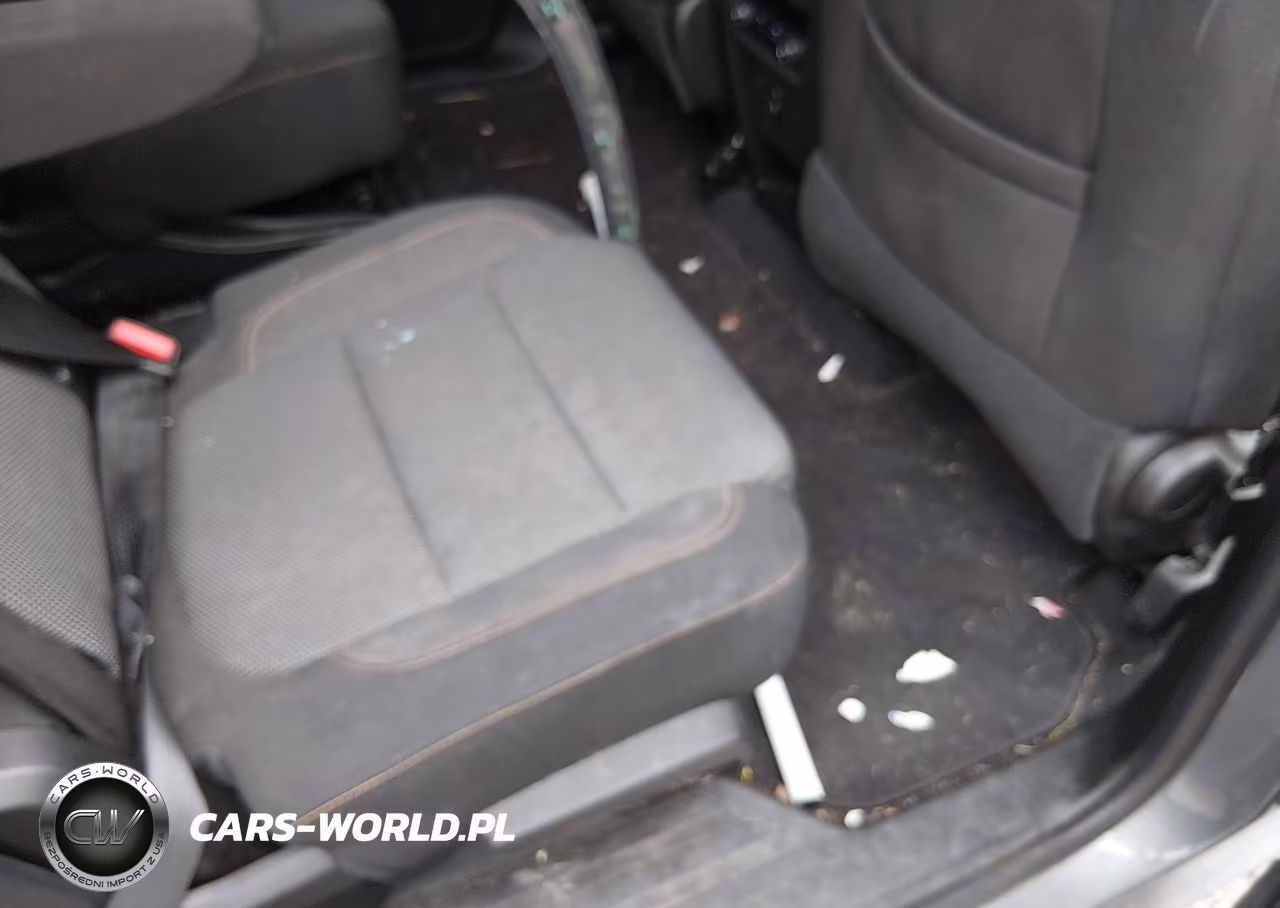 2018 Chevrolet Traverse Lt Cloth VIN:1GNEVGKW9JJ159362 - 8
