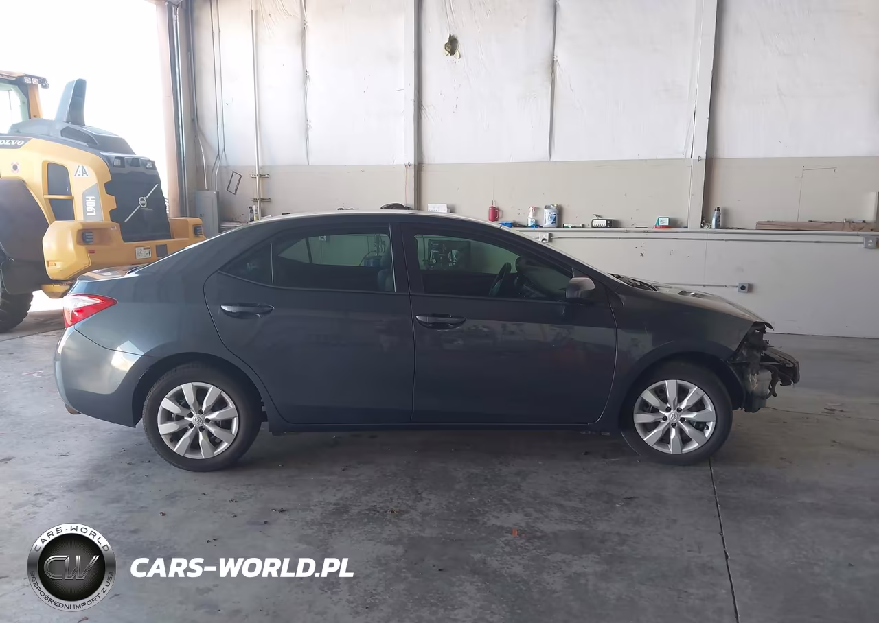 2015 Toyota Corolla Le VIN:2T1BURHE4FC337044 - 14