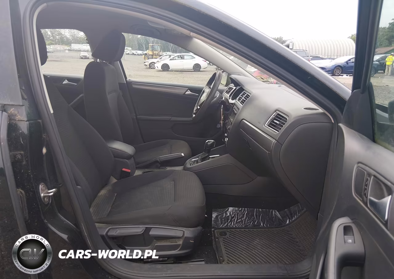 2015 Volkswagen Jetta 2.0L Tdi S VIN:3VWLA7AJ6FM228209 - 5