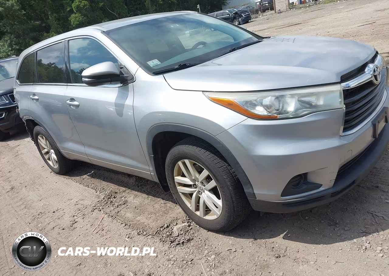 2015 Toyota Highlander Le V6