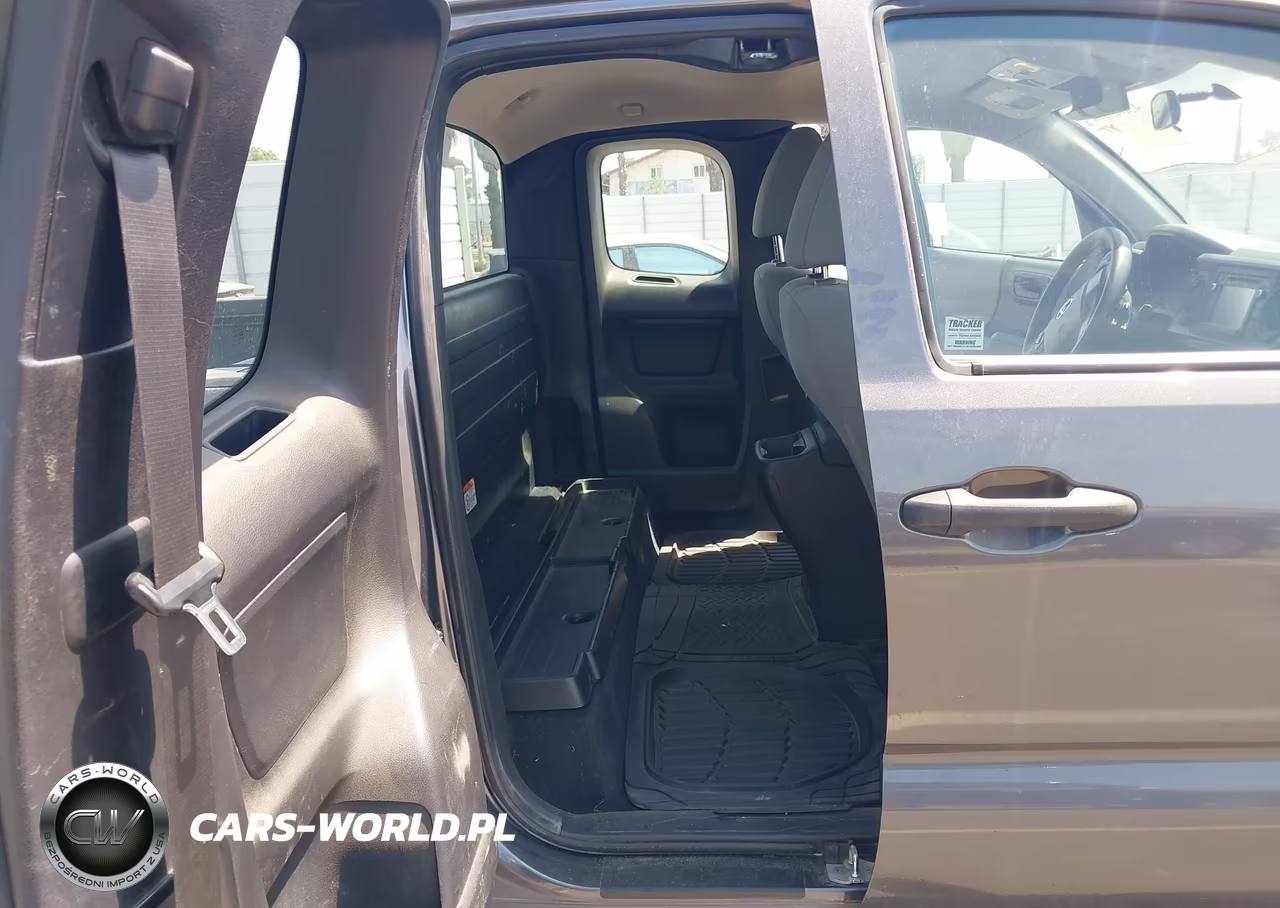 2017 Toyota Tacoma Sr VIN:5TFRX5GN2HX097433 - 8