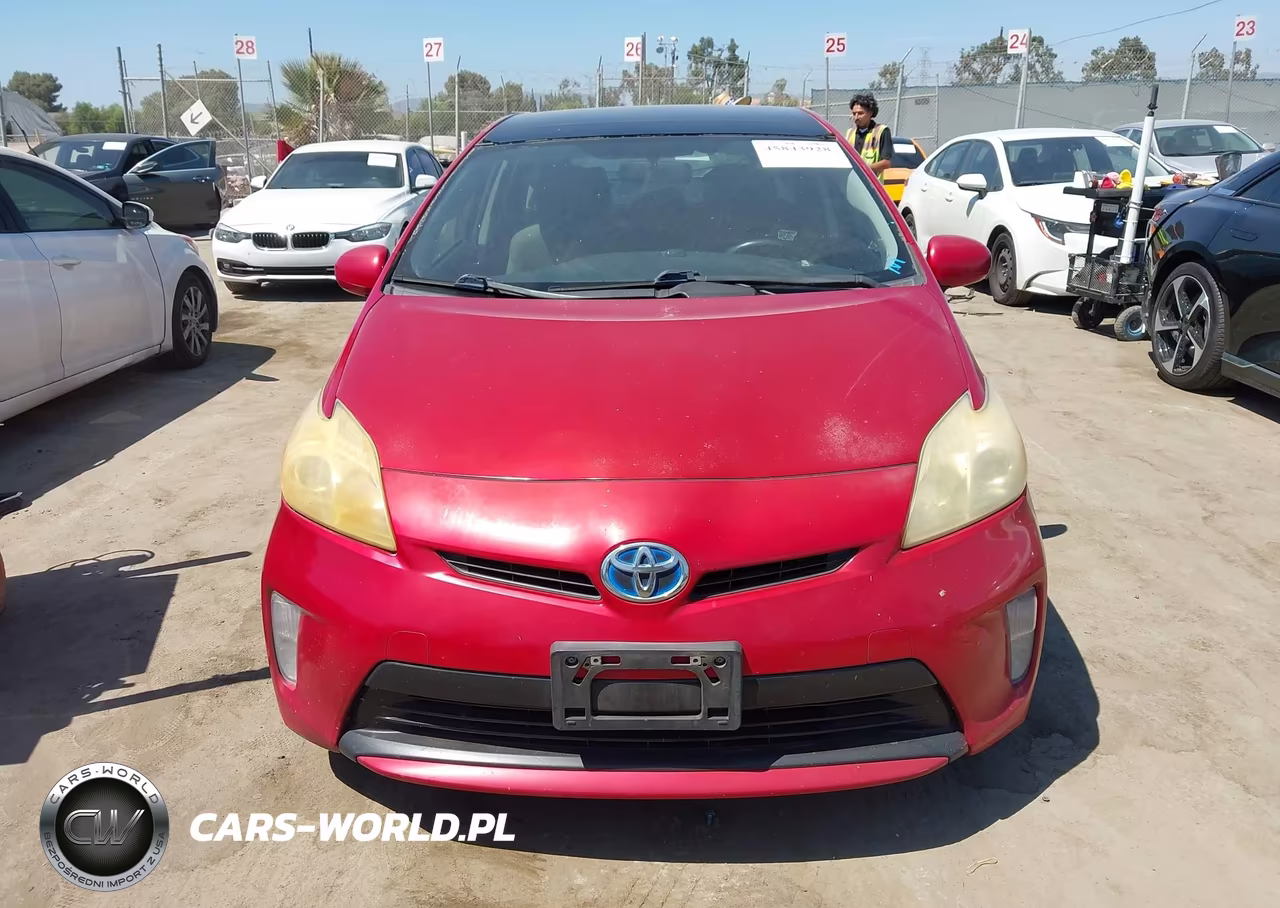 2012 Toyota Prius Three VIN:JTDKN3DU8C5383217 - 12