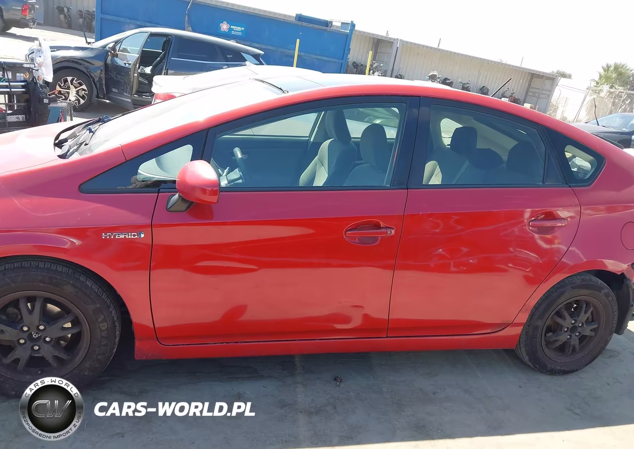 2012 Toyota Prius Three VIN:JTDKN3DU8C5383217 - 14
