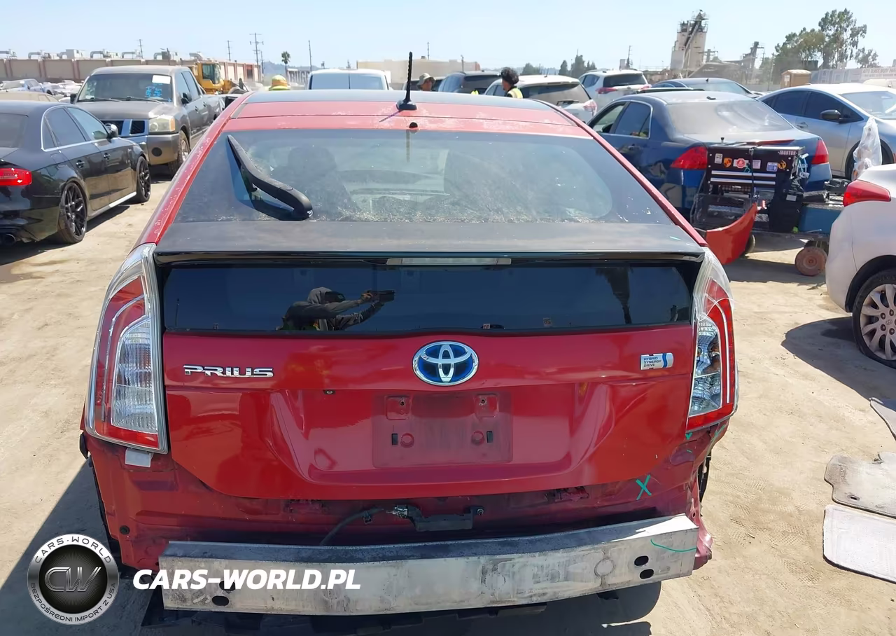 2012 Toyota Prius Three VIN:JTDKN3DU8C5383217 - 16