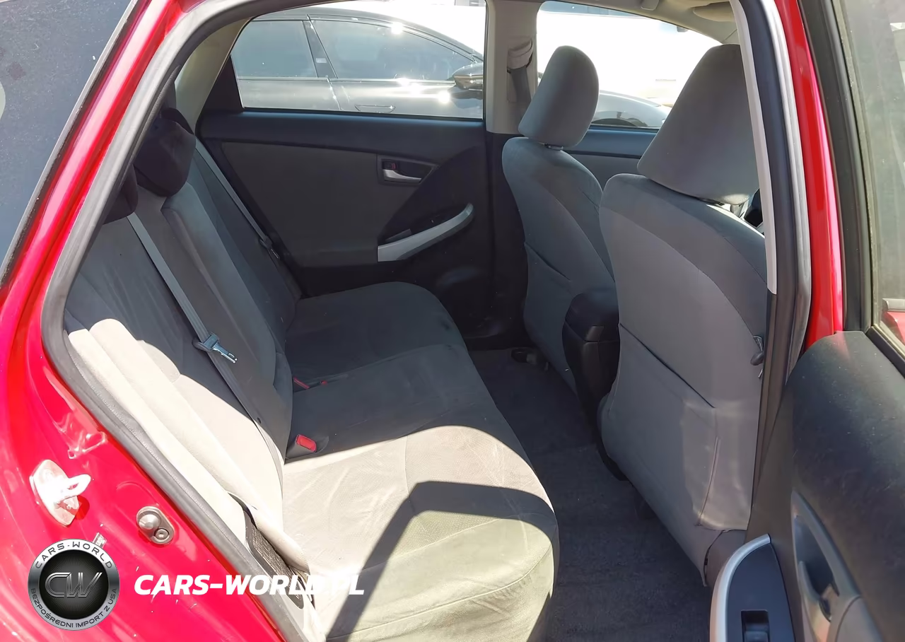 2012 Toyota Prius Three VIN:JTDKN3DU8C5383217 - 8