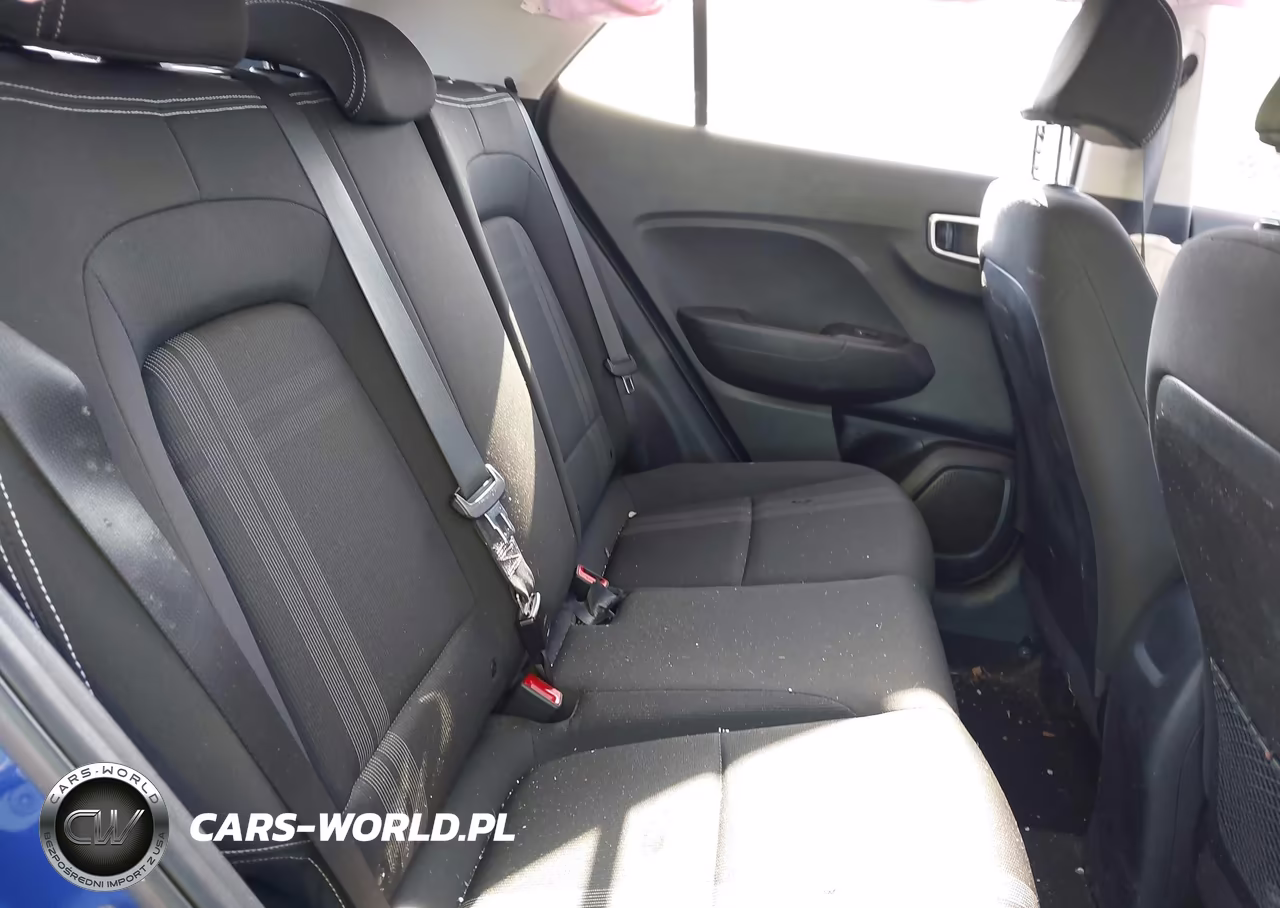 2022 Hyundai Venue Sel VIN:KMHRC8A39NU183822 - 8