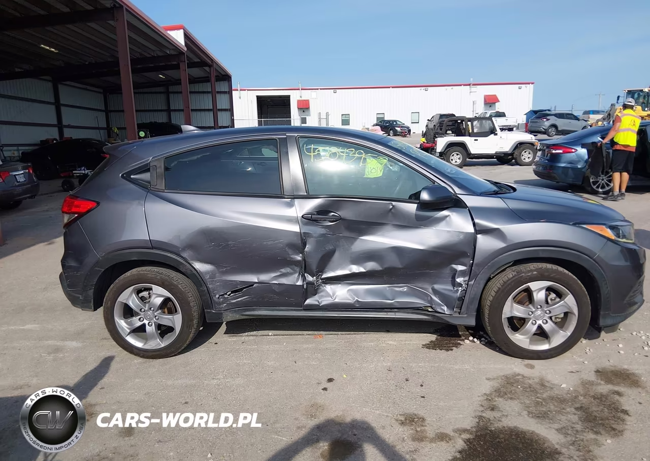 2020 Honda Hr-V Awd Lx VIN:3CZRU6H33LG702885 - 13