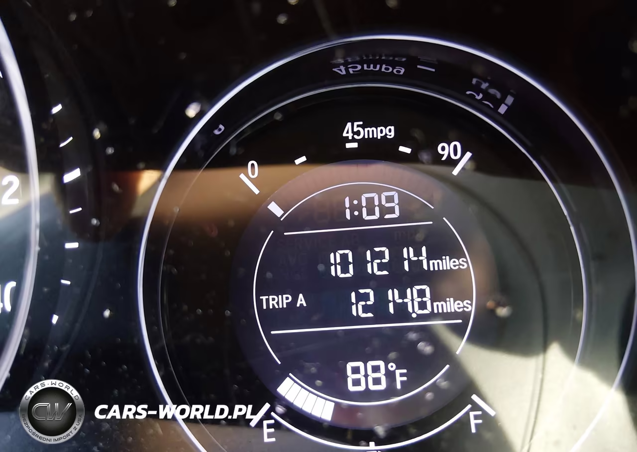 2020 Honda Hr-V Awd Lx VIN:3CZRU6H33LG702885 - 15