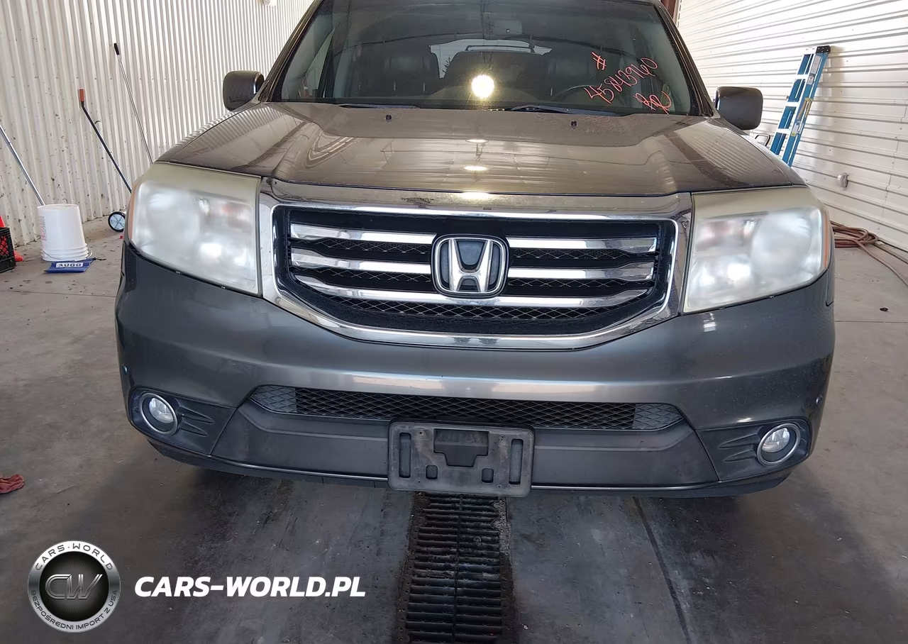 2012 Honda Pilot Touring VIN:5FNYF3H91CB040681 - 12