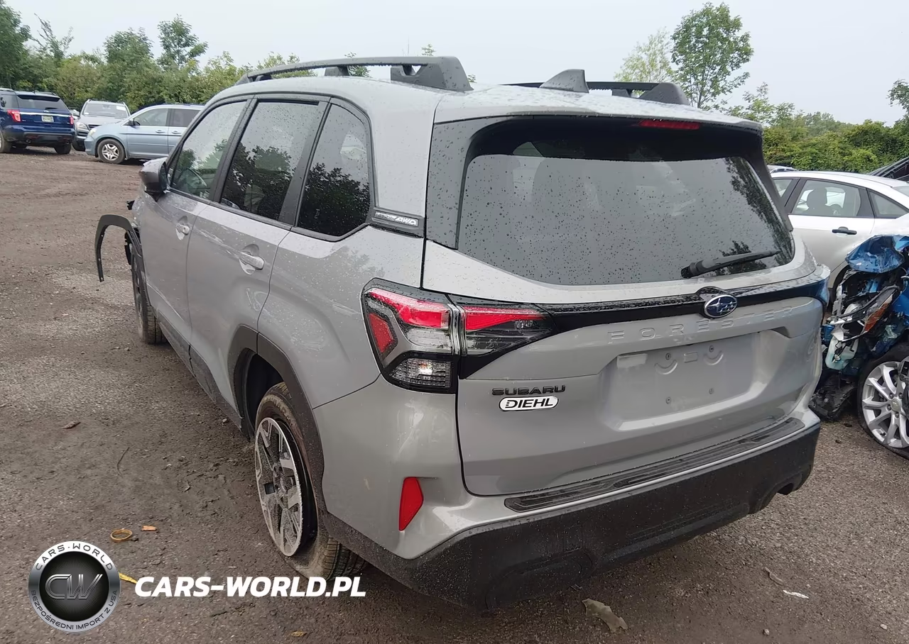 2025 Subaru Forester Premium VIN:JF2SLDBC9SH455966 - 3