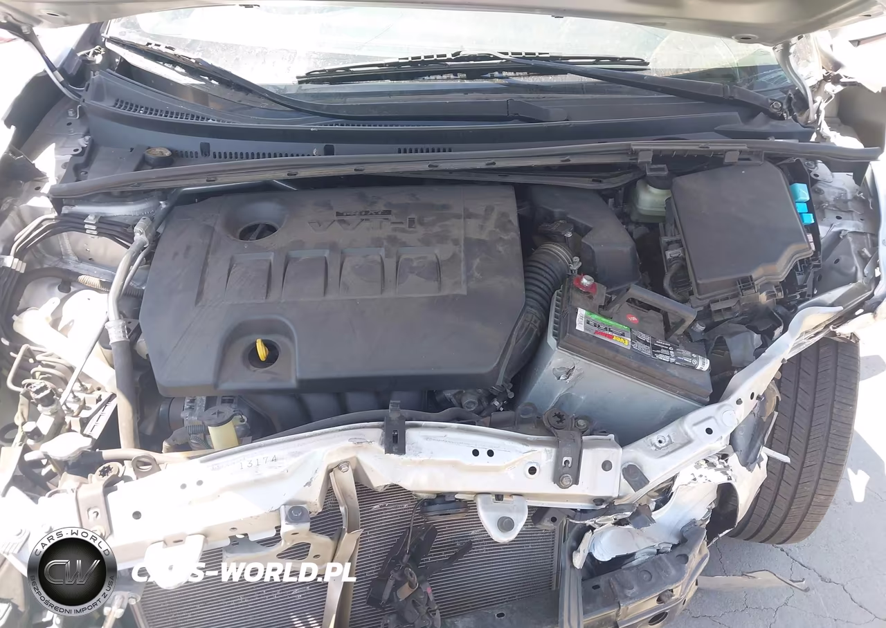 2015 Toyota Corolla Le VIN:5YFBURHE6FP238709 - 10