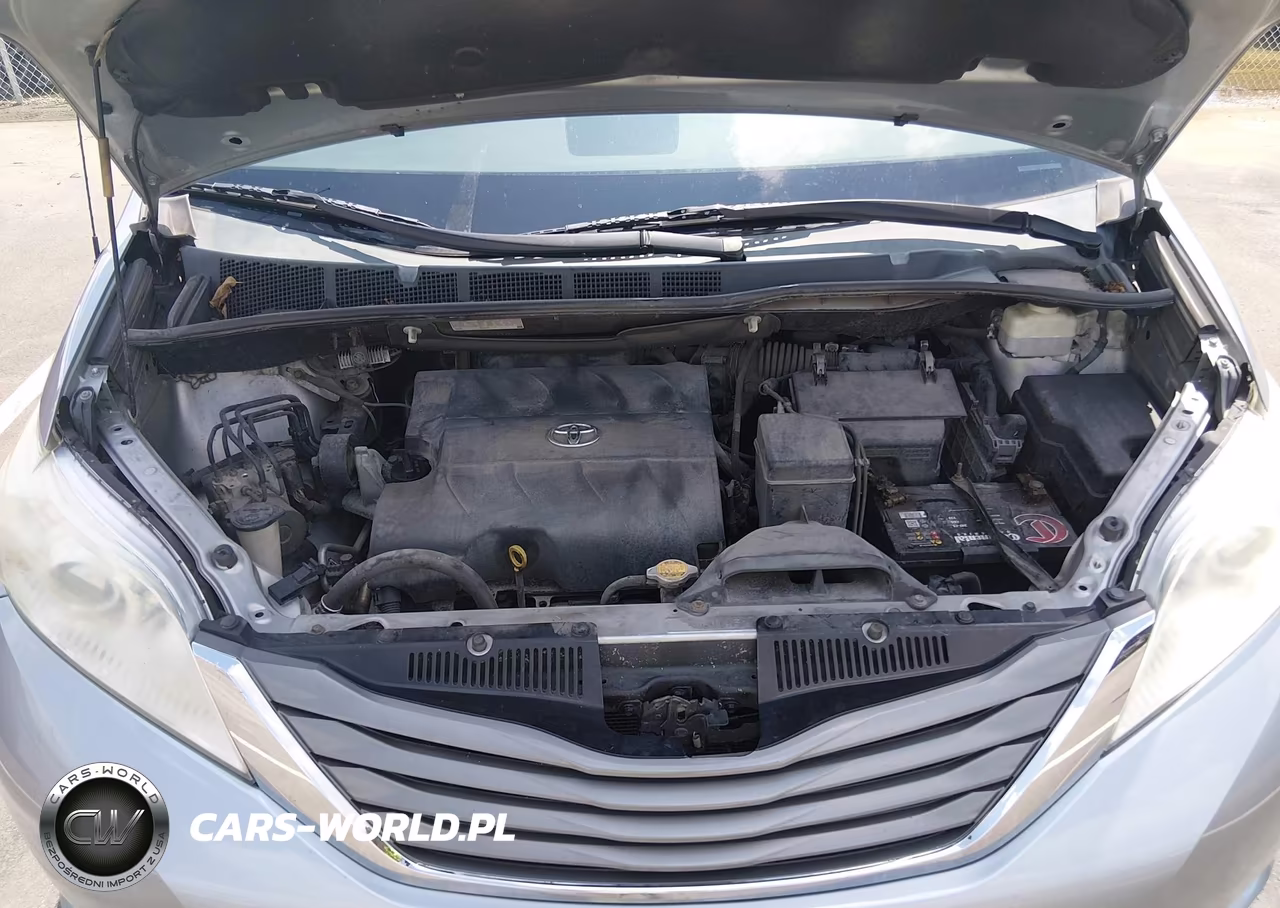 2013 Toyota Sienna Xle V6 8 Passenger VIN:5TDYK3DC1DS381914 - 10