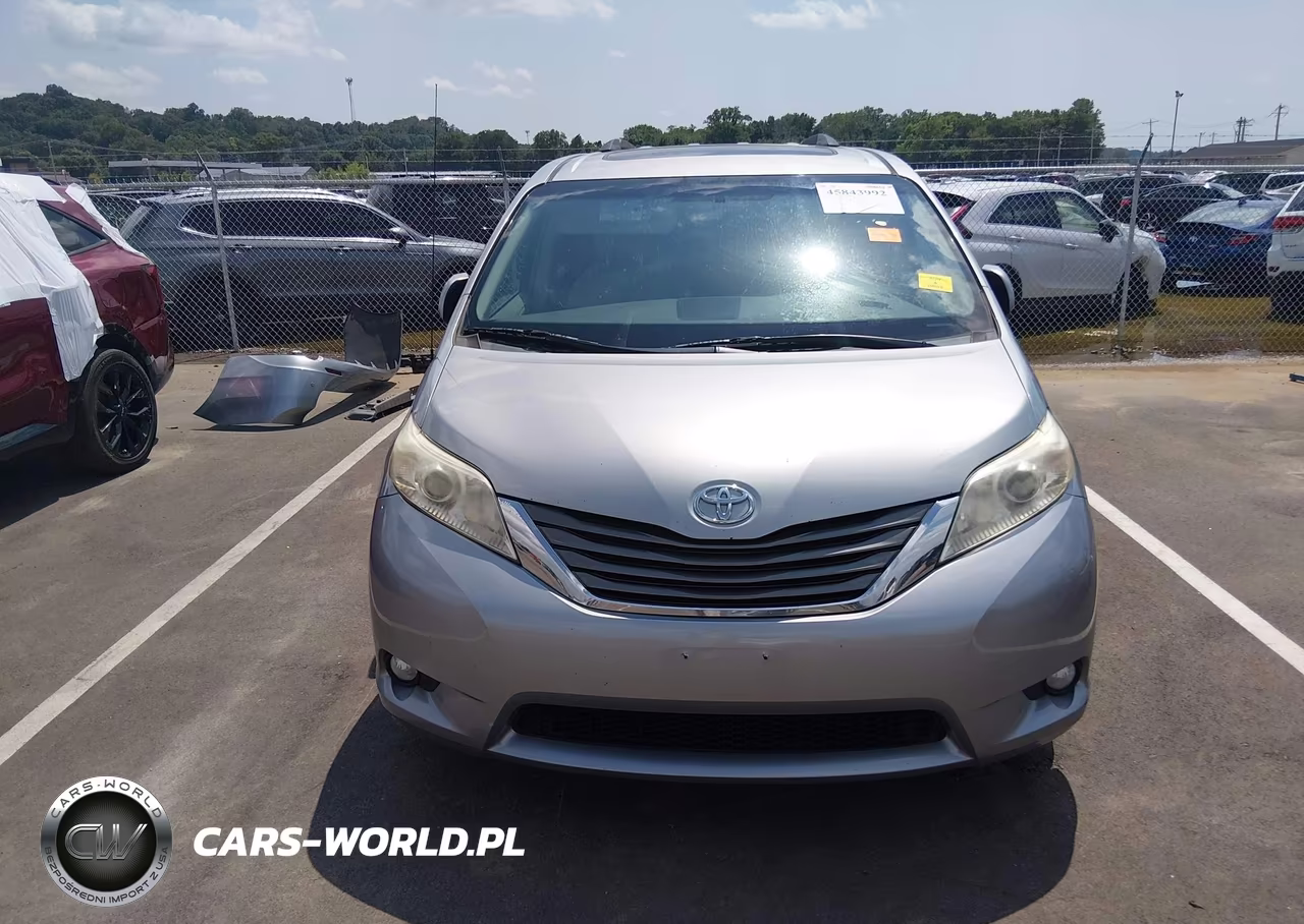 2013 Toyota Sienna Xle V6 8 Passenger VIN:5TDYK3DC1DS381914 - 13
