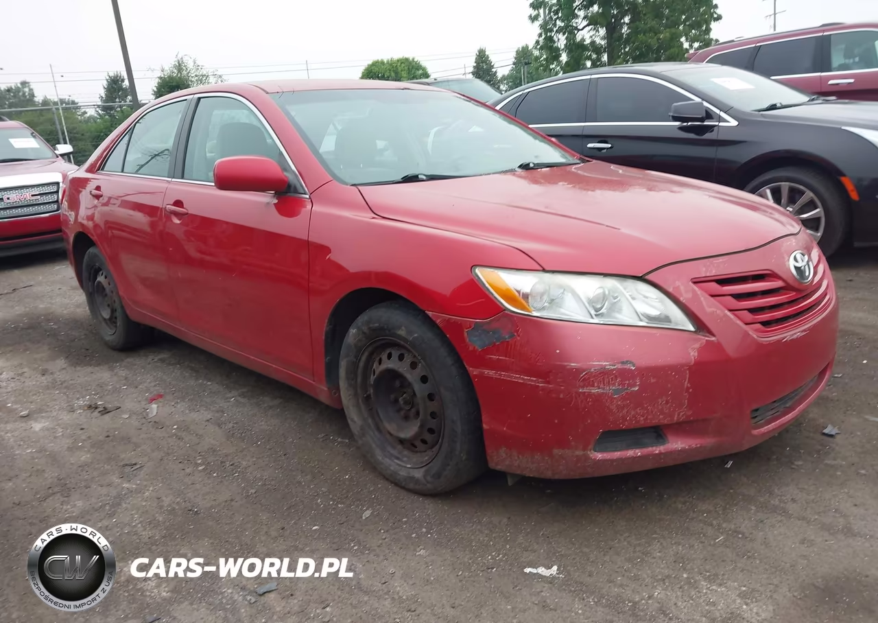 2009 Toyota Camry Le – zdjęcie 1 z 14