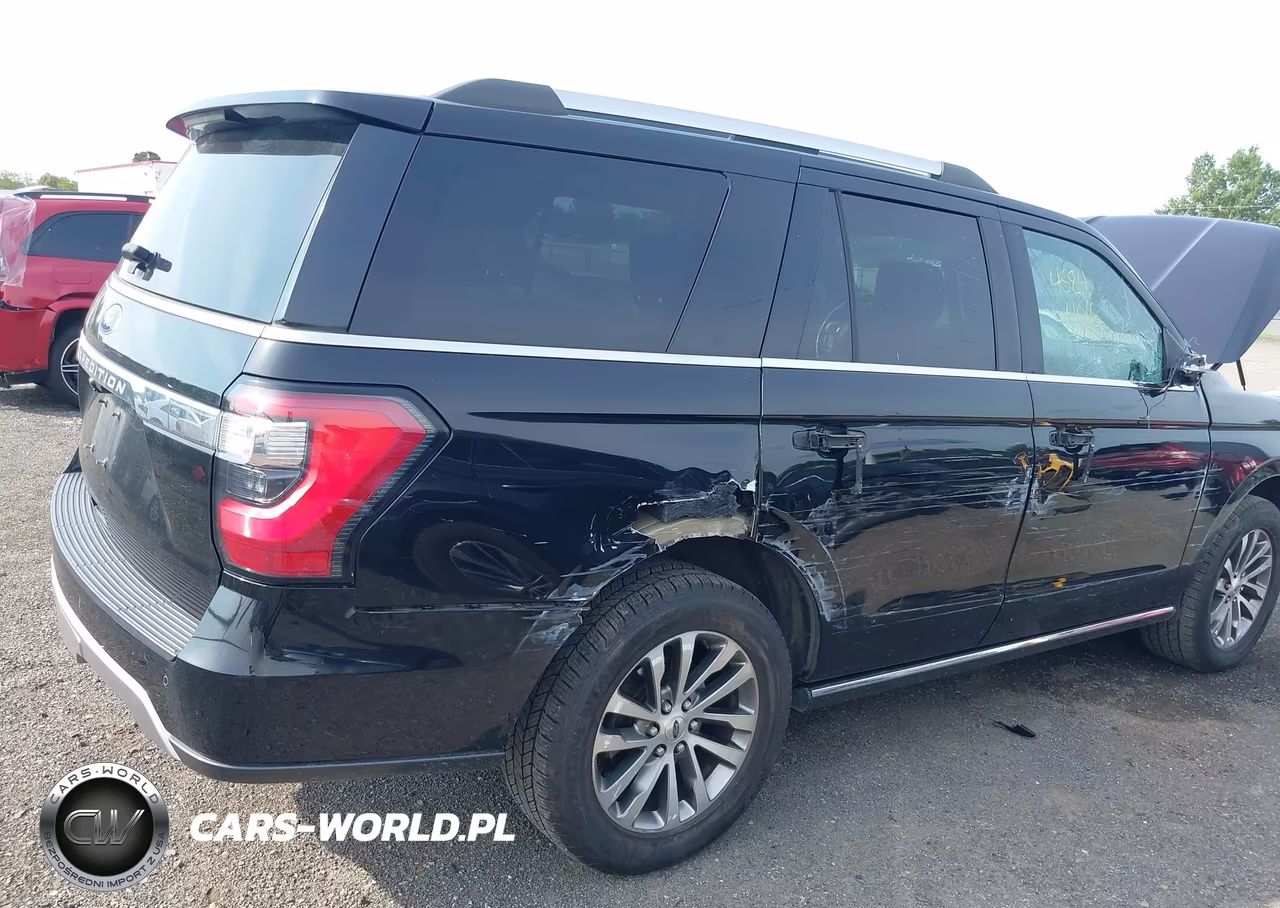 2018 Ford Expedition Limited VIN:1FMJU2ATXJEA53219 - 19