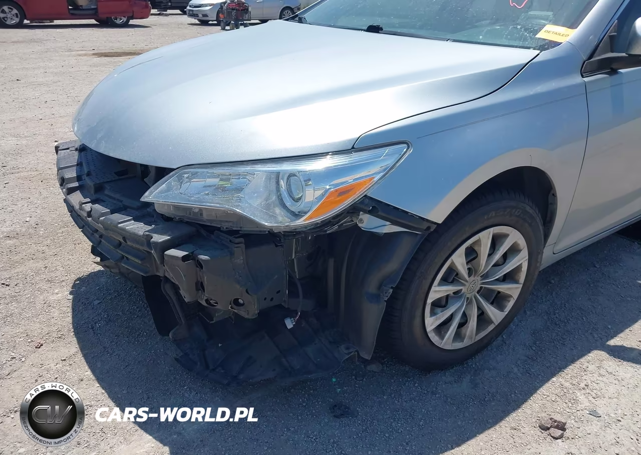 2017 Toyota Camry Le VIN:4T1BF1FK0HU689902 - 19