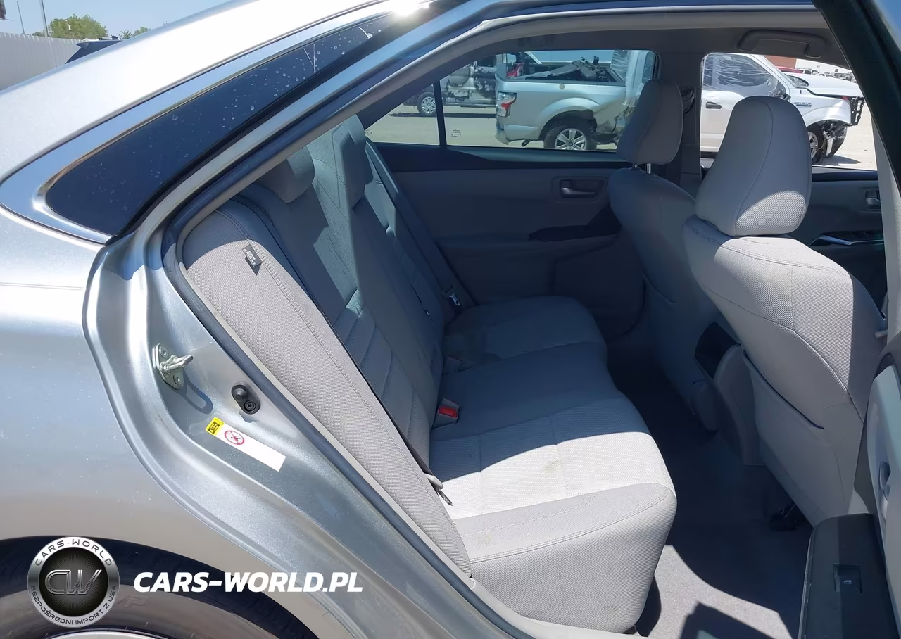 2017 Toyota Camry Le VIN:4T1BF1FK0HU689902 - 8